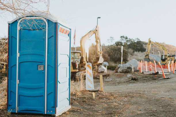 Best Luxury portable toilet rental  in East Troy, WI