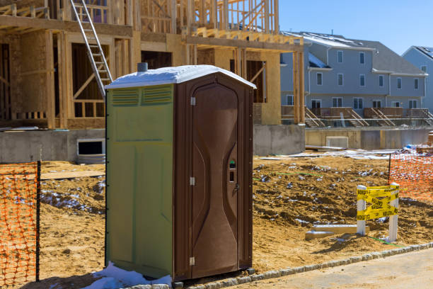 Best Porta potty rental near me  in East Troy, WI